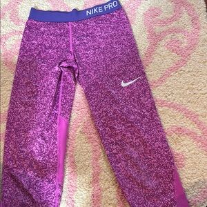 Nike Pro Pink Leggings girls size L(10/12)